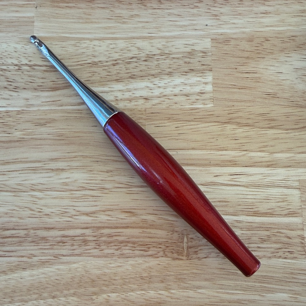 Discontinued Furls Odyssey Crochet Hook - Size G+ (4.5 mm)